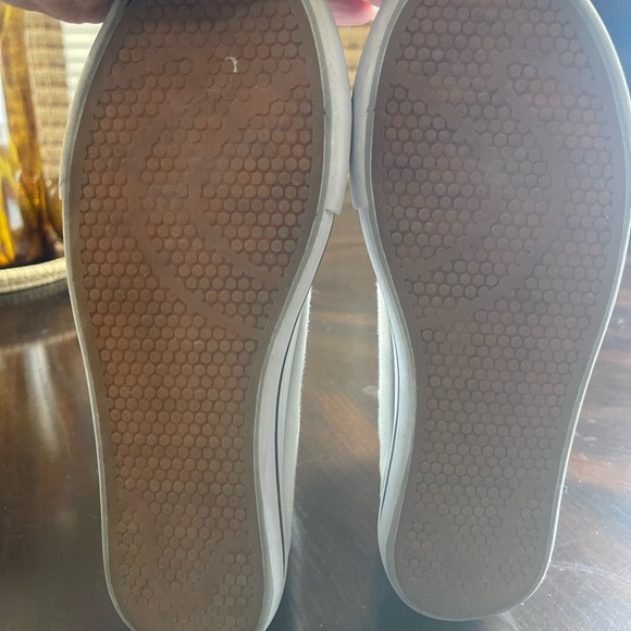 Converse inspired Off-White High-Top Sneakers - Picture 4 of 7